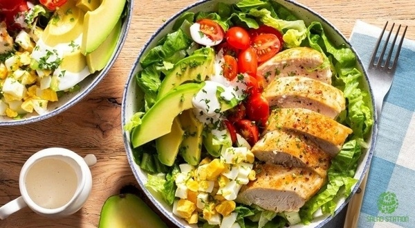 Cách làm Salad ức gà giảm cân